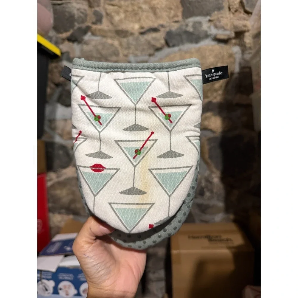 Kate Spade Martini Glass Mini Oven Mitts Set of 2 Grey Silicone Grip Red Olive